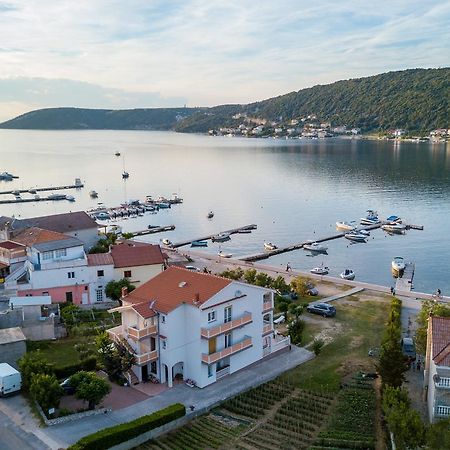 Appartamento Tomulic Jasna I Miljenko Supetarska Draga Esterno foto