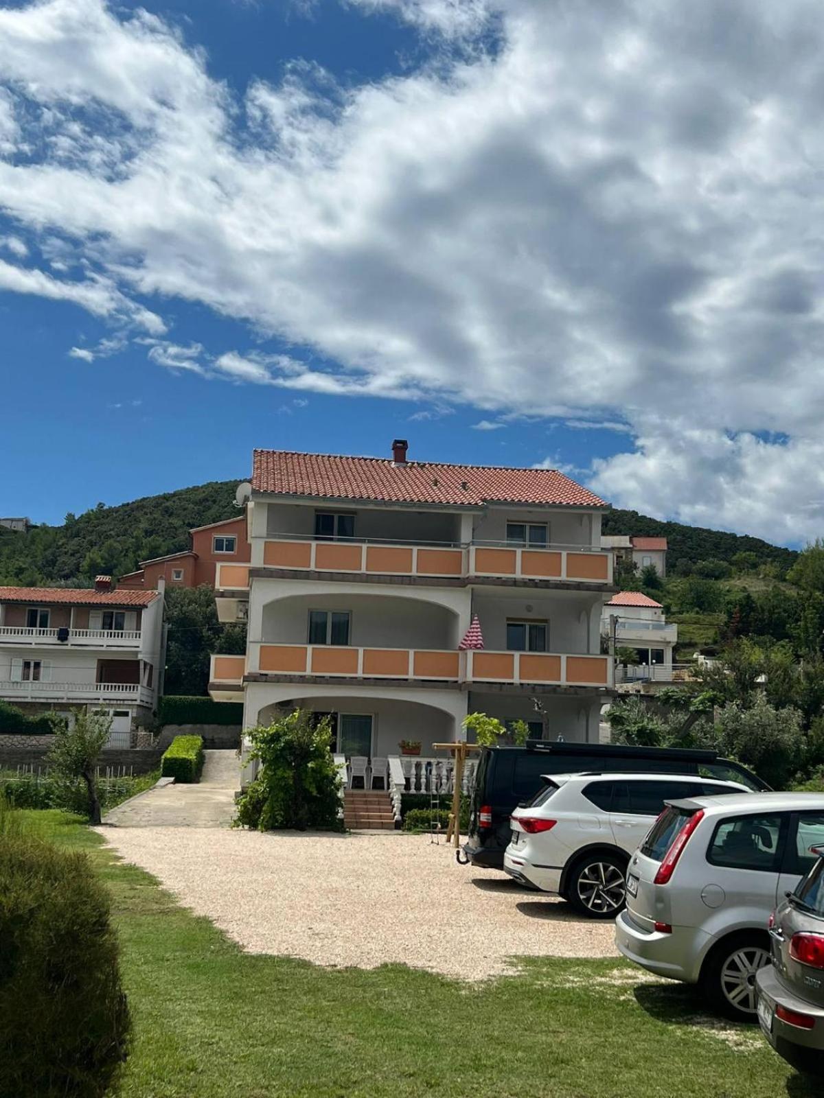 Appartamento Tomulic Jasna I Miljenko Supetarska Draga Esterno foto