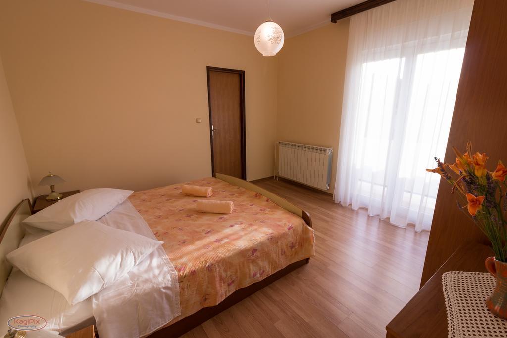 Appartamento Tomulic Jasna I Miljenko Supetarska Draga Esterno foto